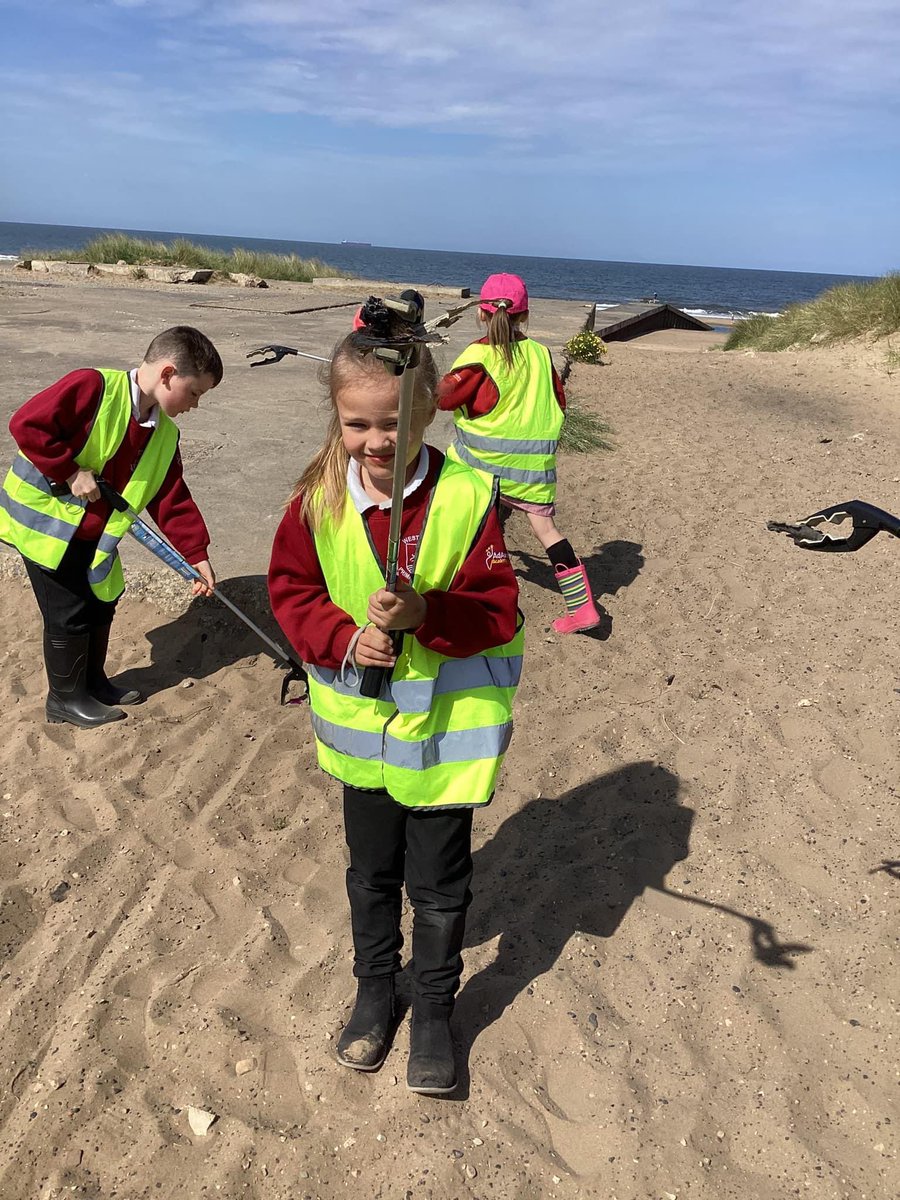 West View Primary School on Twitter "Litter picking at the beach