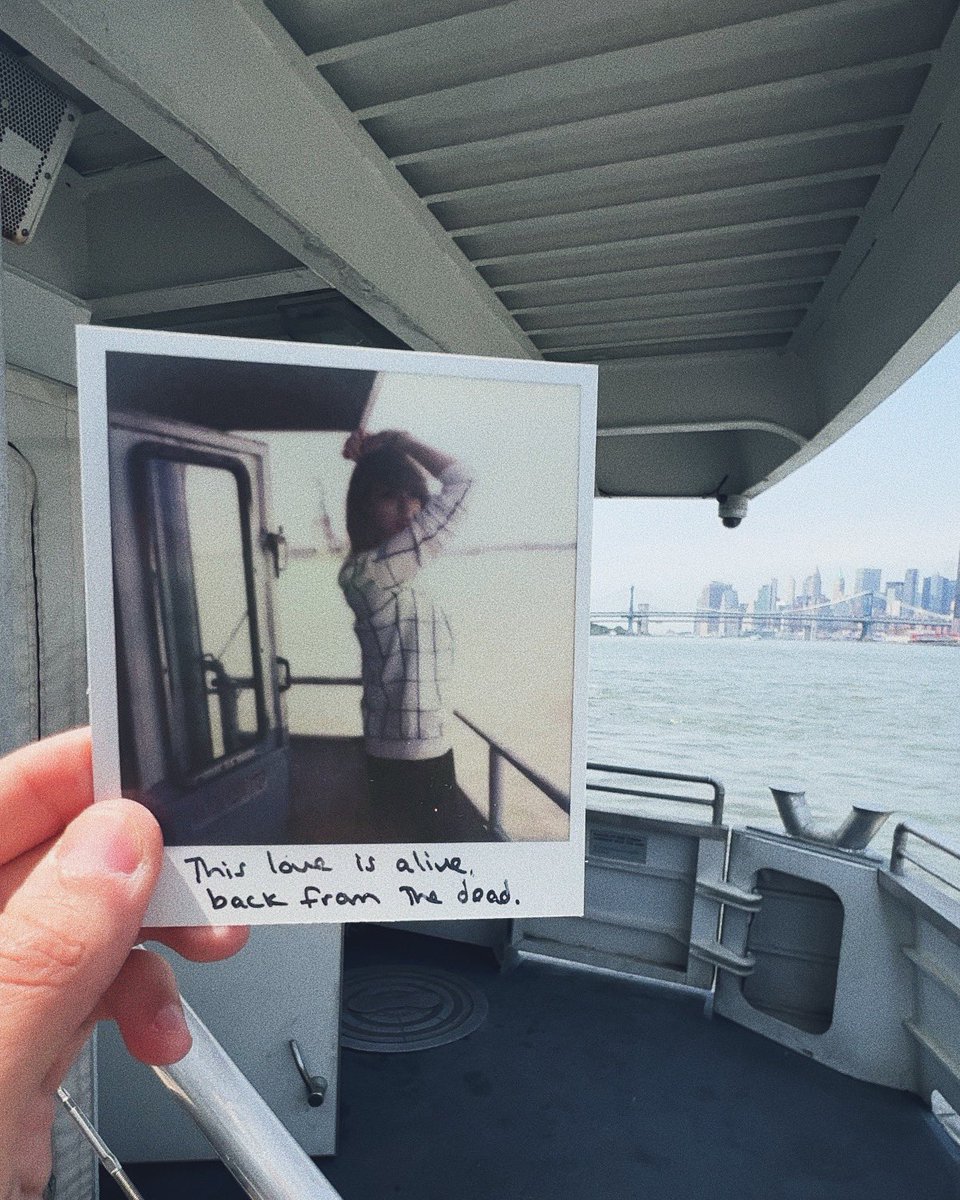 NYCferry's tweet photo. What you heard is true….. we can’t stop thinking about you @taylorswift13 🫣💙

NYC Swifties, stay tuned! ✨ #EastRutherfordTSTheErasTour #TSTheErasTour https://t.co/0883rLtIJx