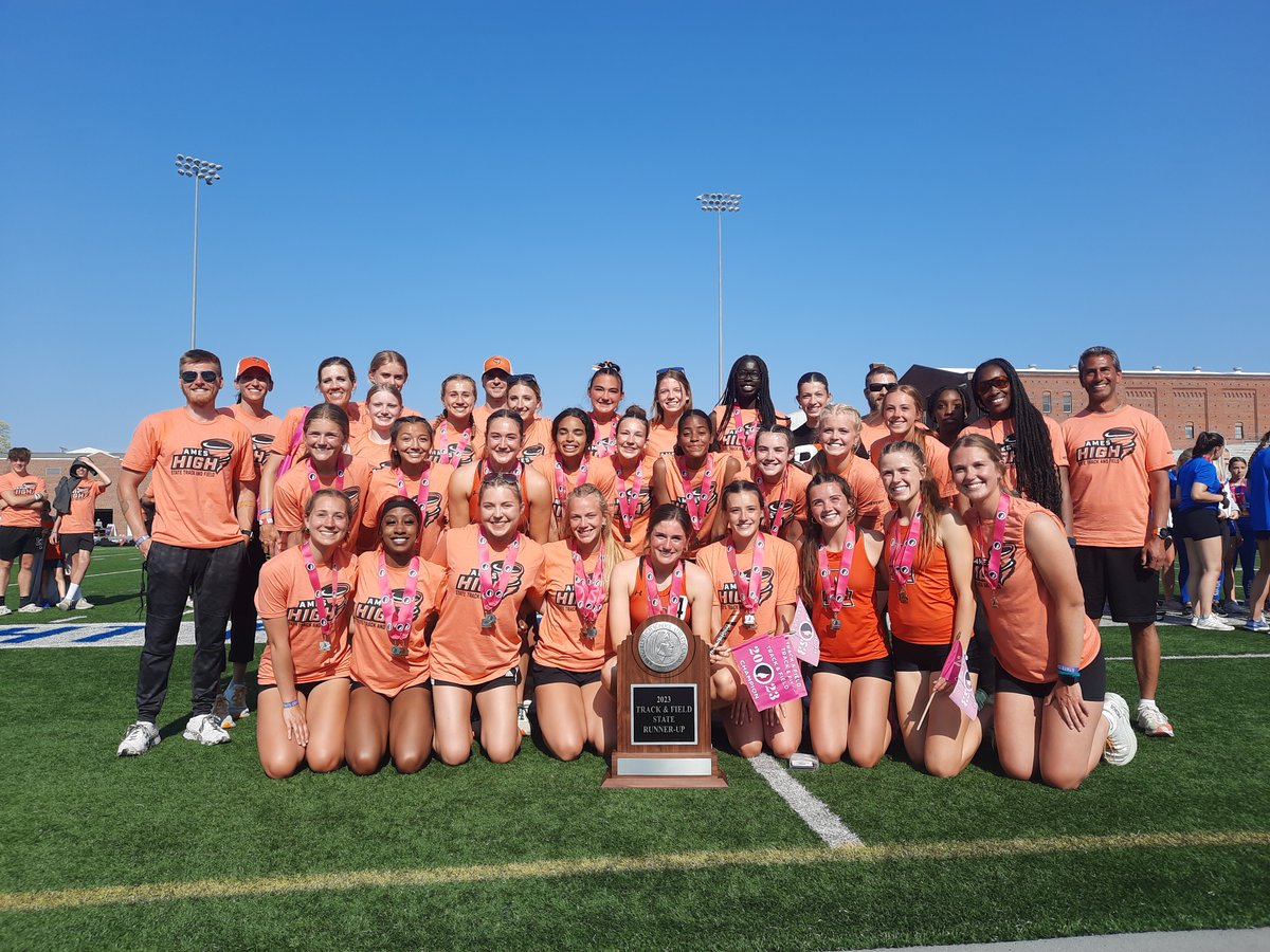 AMESTrack's tweet photo. 2023 mission: Leave a Legacy
💿 8 new school records
🏆 Best team finish since 1996
5⃣Consecutive Top-10 team finishes
🥇Seniors graduate with a total 5 State Titles
💪16 individuals. All 7 relays qualified
🥈2023 State Team Runner Up
✅Mission Accomplished
Congratulations Girls! https://t.co/aEb1SIrOMN