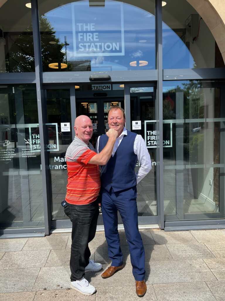 Just dropped the family off in #Sunderland as it begins to go ballistic crazy for <a href="/Beyonce/">BEYONCÉ</a>.
It was a lot quieter this afternoon when I caught up with <a href="/billyhardy5/">billy hardy</a> at the <a href="/FireStationSun/">The Fire Station</a> to discuss the Sucker Punch stage show he's supporting next month.