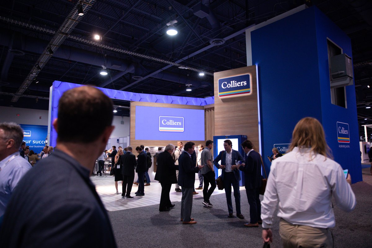 AnjeeSolankiCRE's tweet image. Day 2 at @ICSC is JUST AS BUSY! The energy is electric and business is humming at the Colliers booth. If you haven&apos;t had a chance, be sure to stop by 4207Q to connect with our experts. #ColliersRetail #icsc2023