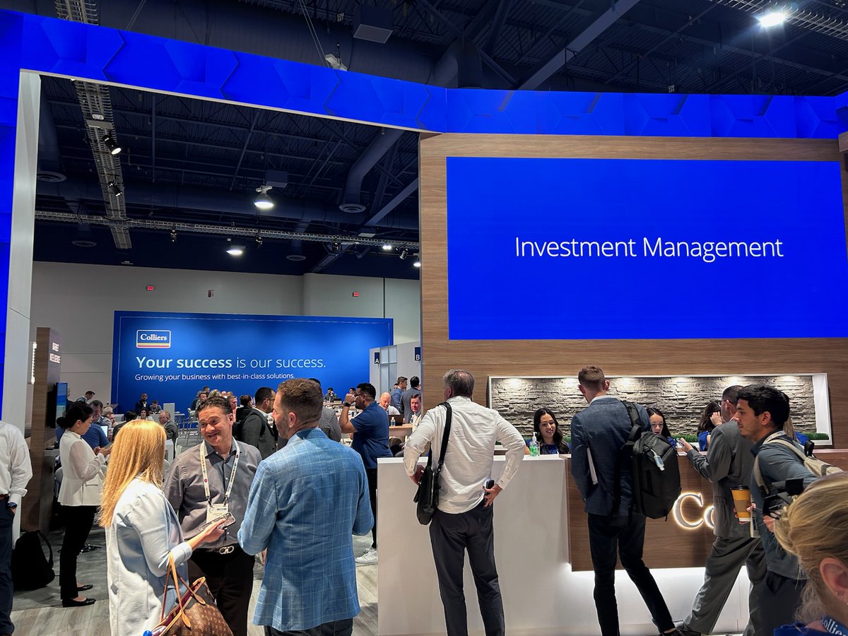 AnjeeSolankiCRE's tweet image. Day 2 at @ICSC is JUST AS BUSY! The energy is electric and business is humming at the Colliers booth. If you haven&apos;t had a chance, be sure to stop by 4207Q to connect with our experts. #ColliersRetail #icsc2023