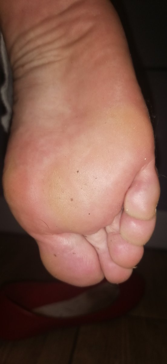 mysweatytoes4u's tweet photo. Back from work! https://t.co/2e6O4wsqCp