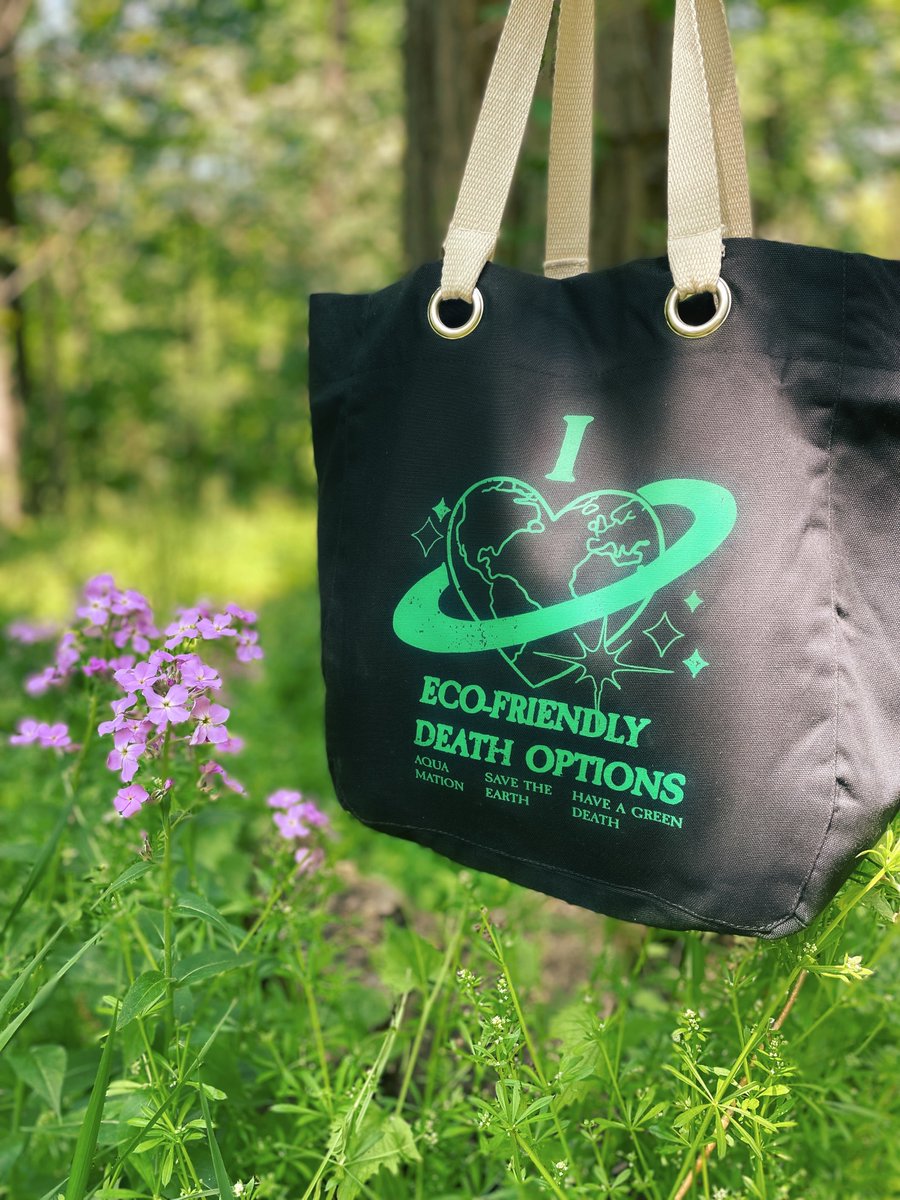 Caitlin Doughty Updates tweet media