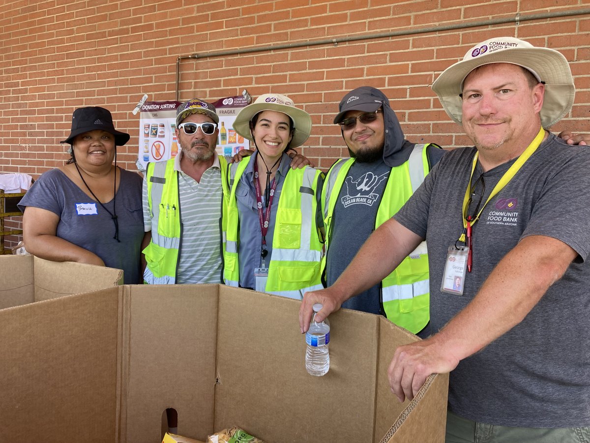 foodbankofsaz's tweet photo. Thanks to you all and your generosity, we collected 214,932 pounds of food for the #StampOutHungerFoodDrive! π«π₯«
We are so happy to see everyone come together as a community to help our neighbors in need. Thank you! π«Ά
#community #nonprofit #volunteer #givelocal #southernarizona https://t.co/6ajkzzxehz