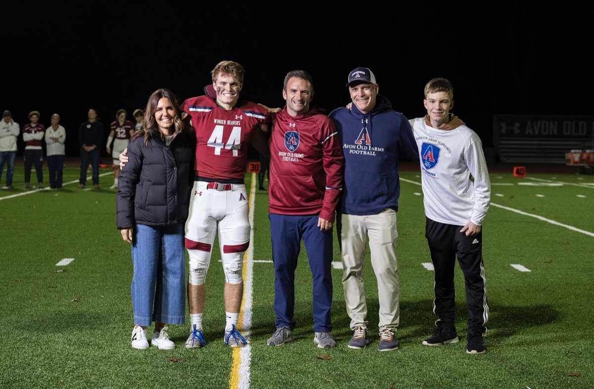 AOF_Football's tweet photo. Senior Salute- Max Rosenbaum
DB/LB
Max will continue his academic and athletic career at Colby College. Congratulations @rosenbaum_max #wingedbeavers #aoffootball #thestandard #brotherhoodovereverything #bestschoolforboys https://t.co/wbowJyYbsm