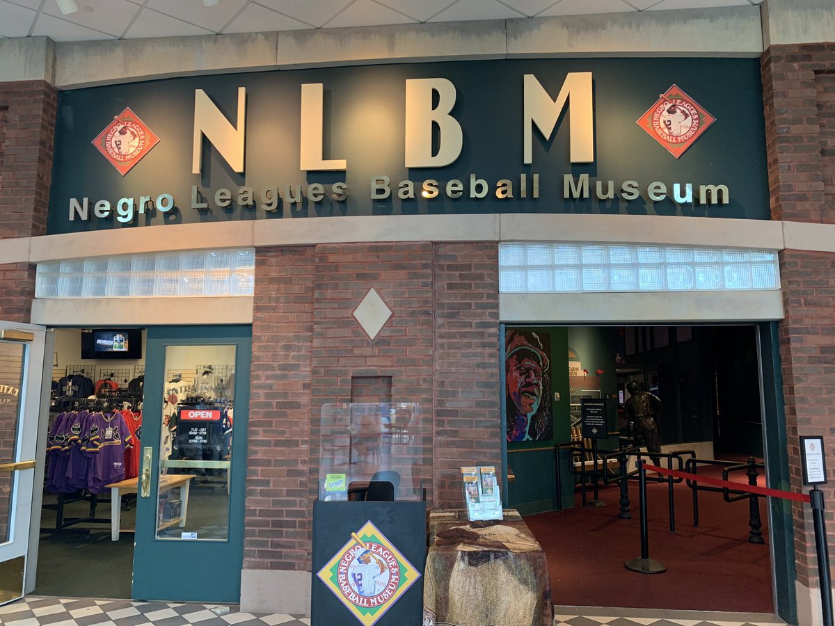 A baseball trip to @Royals is not complete without a stop at 18th and Vine. @NLBMuseumKC #baseball #baseballroadtrip #placebasedlearning