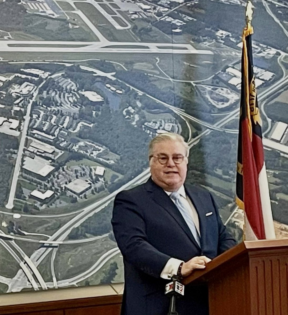 PaulMengert's tweet photo. United Airlines will be adding a new direct flight from PTI to Denver. This means that our FlyEasy airport now offers nonstop service to 14 destinations, making travel more convenient and accessible for our passengers. 
Read the Press Release Below

https://t.co/HY2VE84rpX https://t.co/bmKEr0cz7S