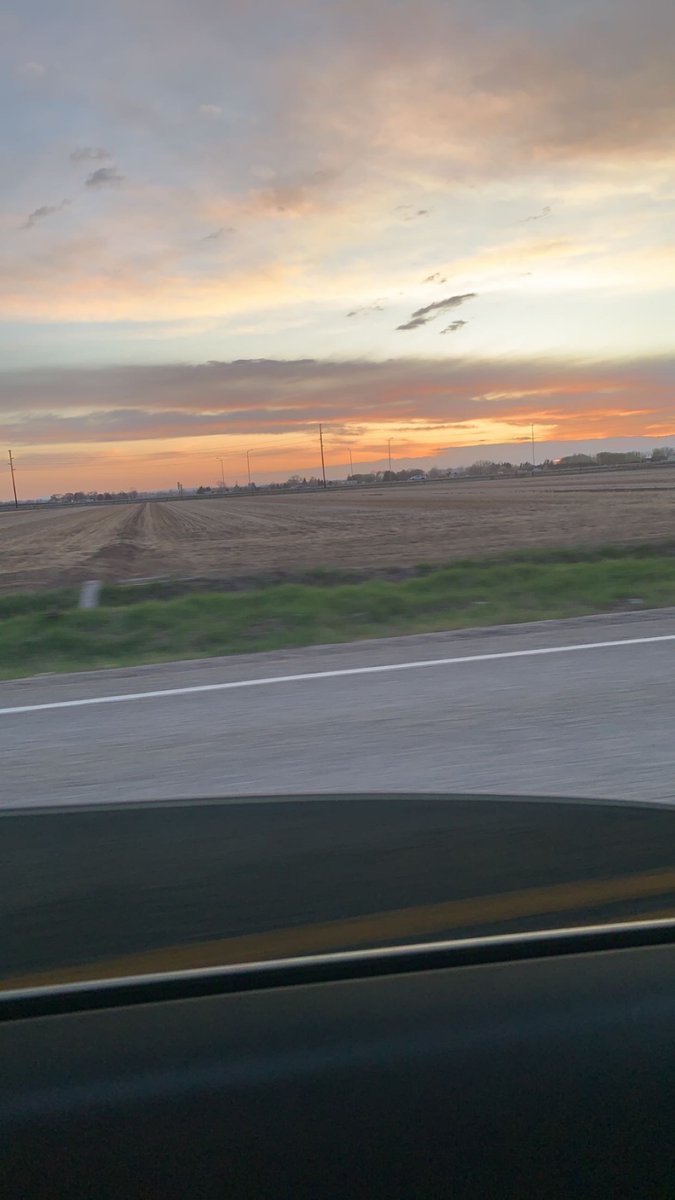 Heather_wolf06's tweet photo. 🌅❤️ https://t.co/dXgVtnkplw
