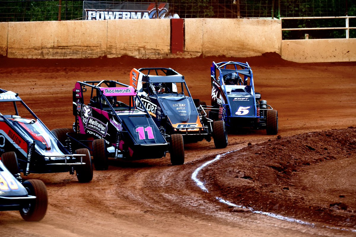blaisedillner's tweet image. Can’t wait for #NCSpeedweeks to kick off tonight 💪

5/23 &amp;amp; 5/24 - @Xtreme_Outlaw Midgets @MillbridgeRacin 

5/25 - @racewithstars  @hickoryspeedway 

5/26 - @SMARTMods_ @FCSpeedway1969 

5/27 - @CARSTour @racetrico 

@FloRacing I @shorttracklife_ I @WatchGavanRace