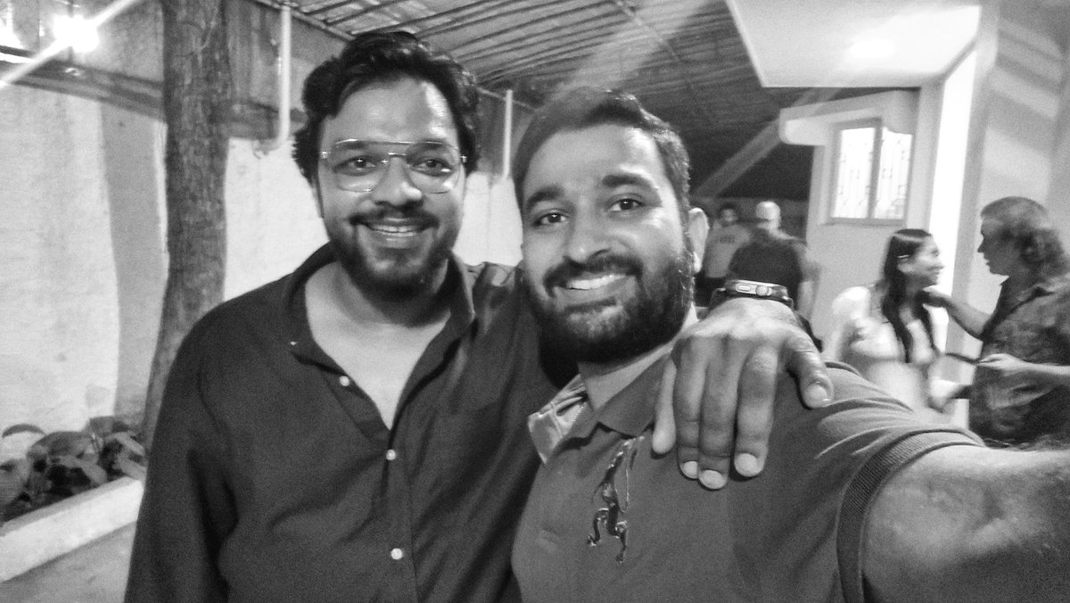 hharisinghani's tweet photo. Super duper proud of you bhai
@apoorvkarki88 
What aye film!!! #SirfEkBandaaKaafiHai https://t.co/yobJSS2ZDz