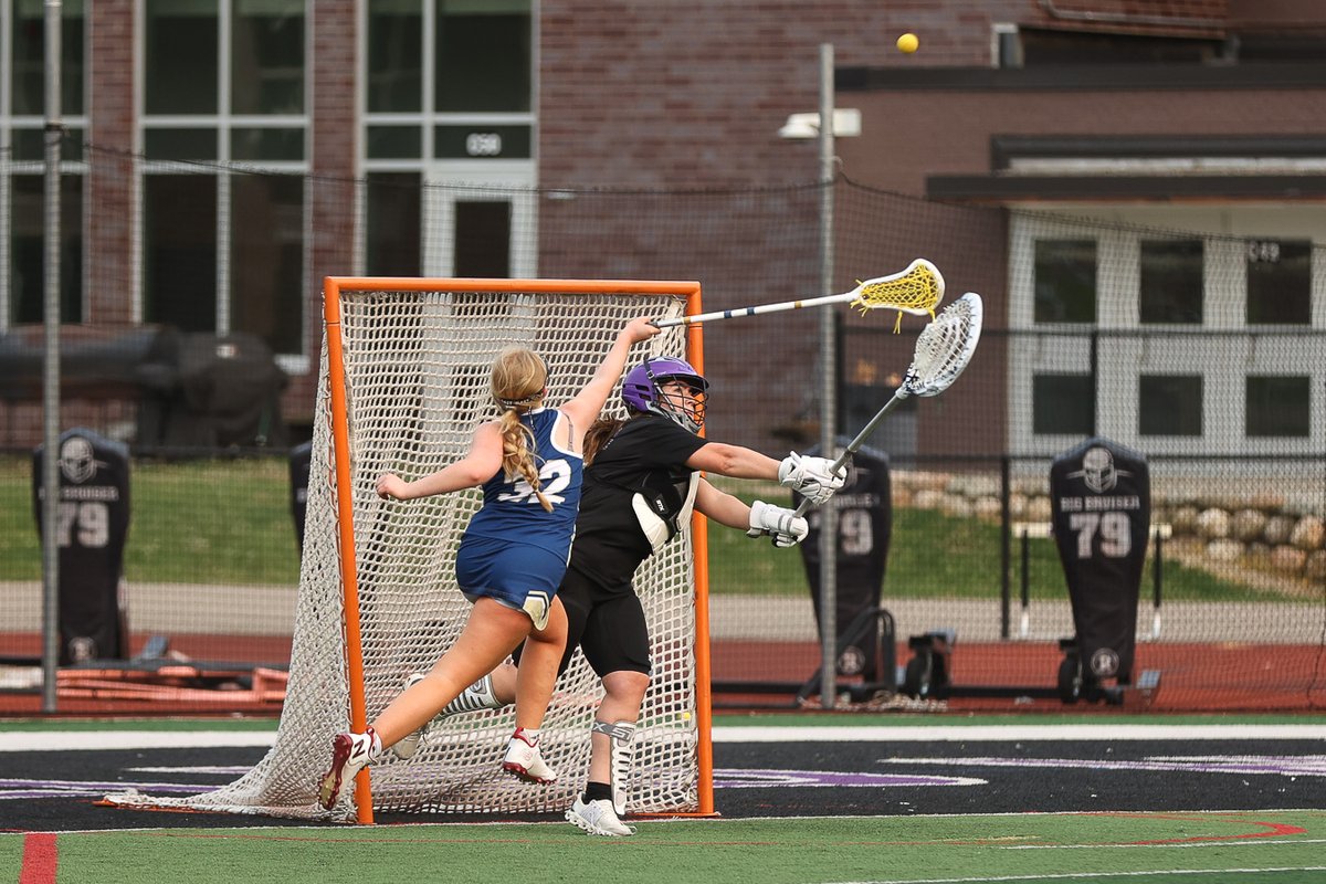 Congrats <a href="/BloomfieldWLAX/">Bloomfield WLAX</a> on your 15-9 win over Grosse Pointe South in the regional quarter final 📸
susanadamsphoto.com/bhhsblackhawks…
GO BLACK HAWKS! <a href="/BHHSSportsMed/">BHHS Athletic Training</a> <a href="/hills_hawks/">BLOOMFIELD HILLS BLACK HAWKS ATHLETICS</a>