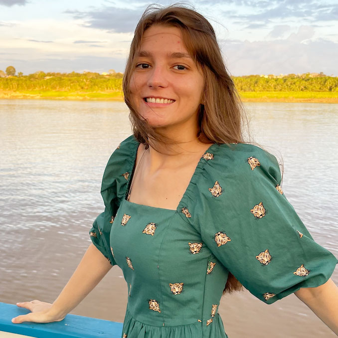 Congratulations to graduate student Sammy Fernandes on her internship with the Amazon Conservation Team office in Suriname! Read more about the team's work with indigenous groups here: amazonteam.org/suriname/