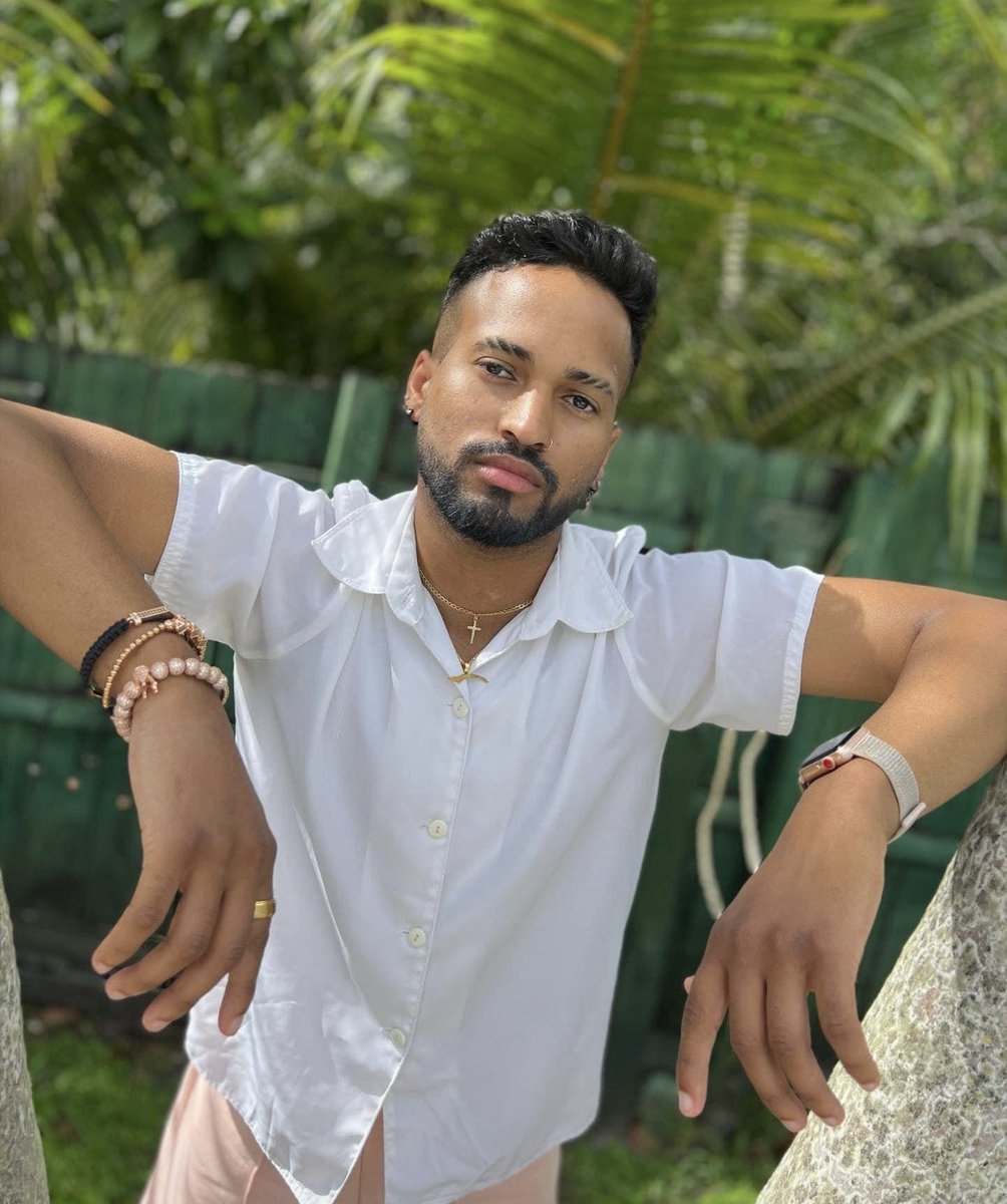 cesareign's tweet photo. Island Boy Activated 🇨🇺 🏖️ 🌊 https://t.co/0rLqfFbszh
