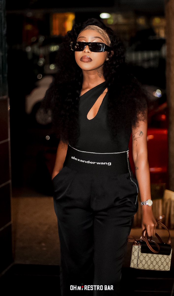 OHmi Restro Bar🍹 tweet media