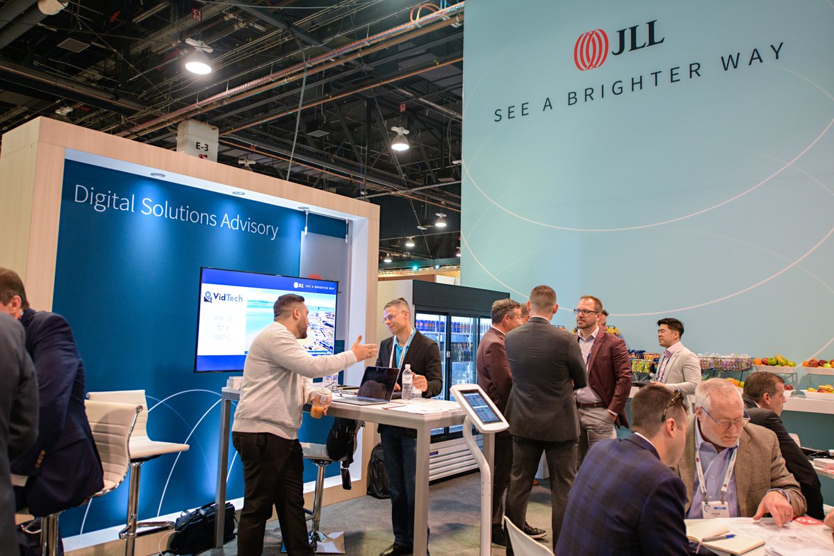 jll_usa's tweet image. Discover the power of retail tech at #ICSC. Swing by our booth #2007G to see how technology solutions can drive growth for your business at our activation stations.

@ICSC #DataDrivenRetail