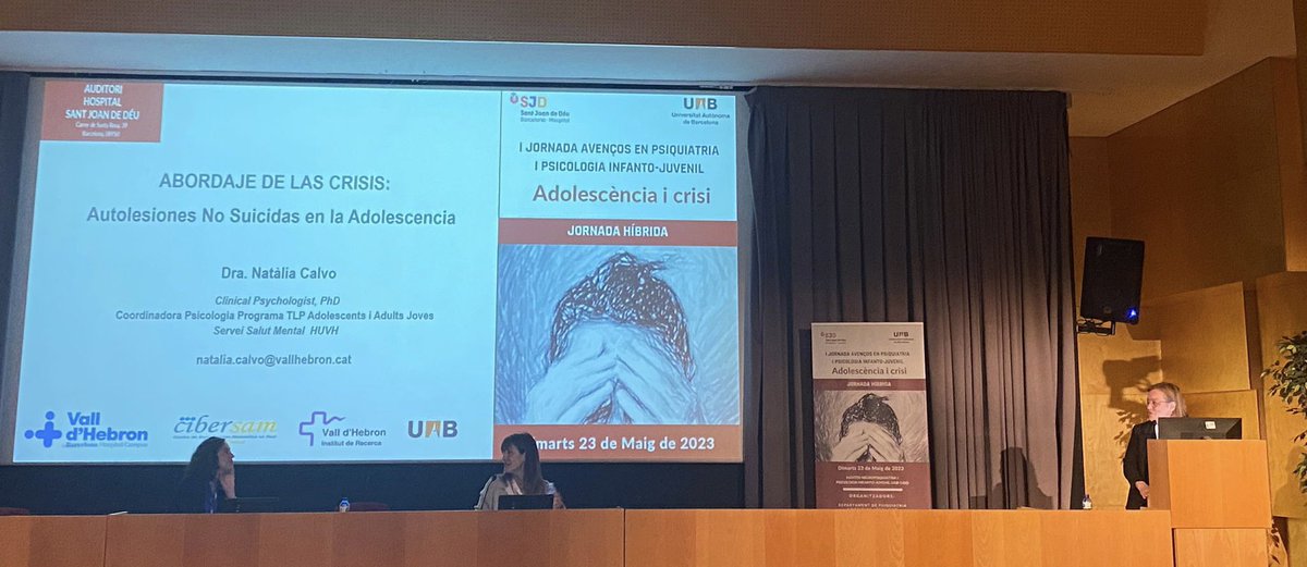 Un luxe participar en la I Jornada avenços en Psiquiatria infanto-juvenil @uab i #HSJdD amb 3 grans professionals de @saludmental