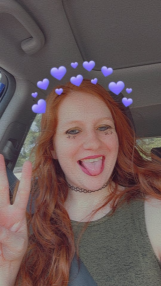 pacifist_noodle's tweet image. I need a new pinned tweet and I love my makeup yesterday so here y'all go