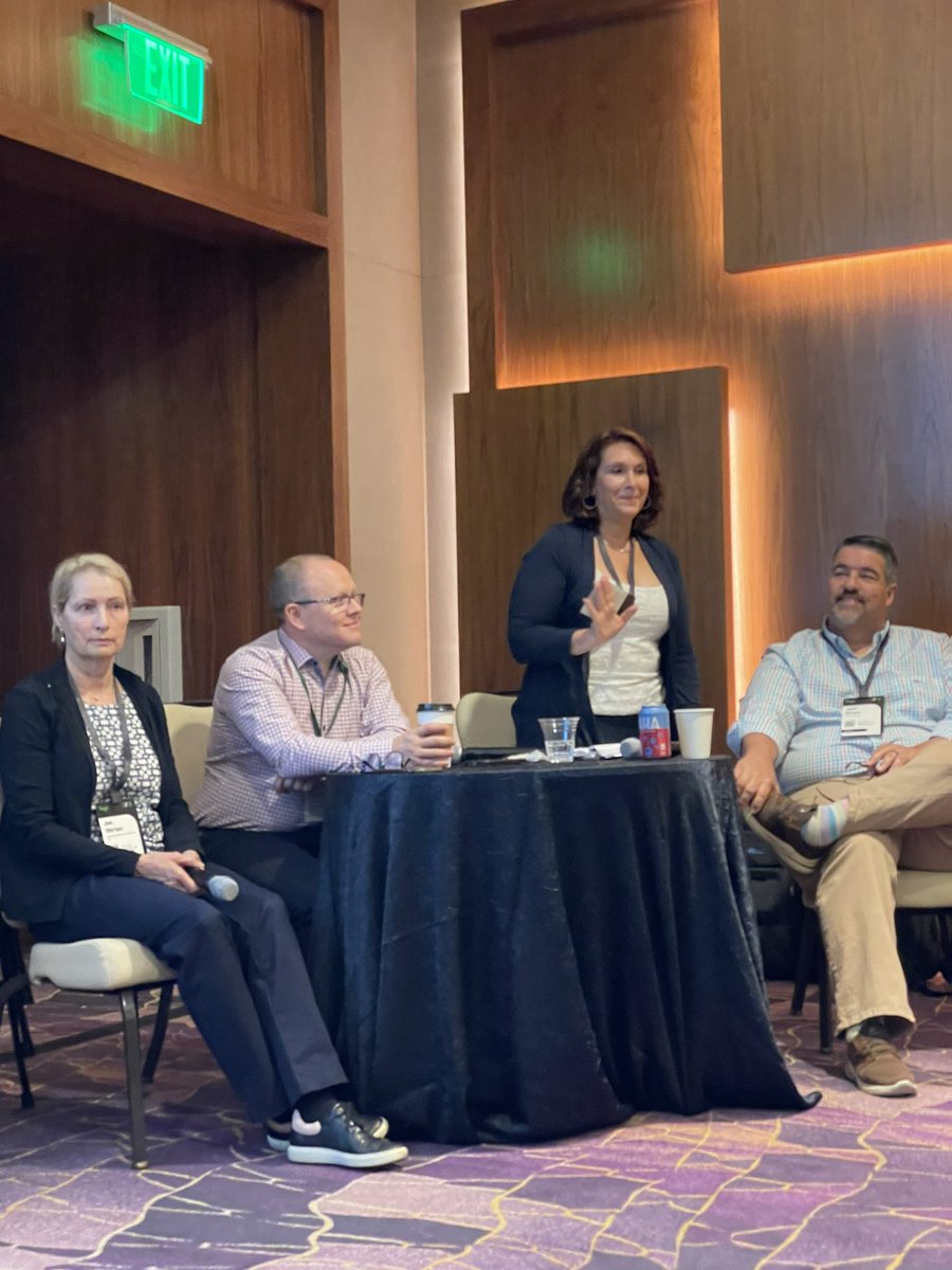 wgorrie's tweet photo. Lisa Margolies @NetatWork_corp superstar sharing her insights at @SagePartners summit #SageLV23 https://t.co/M7GcrmFhLi