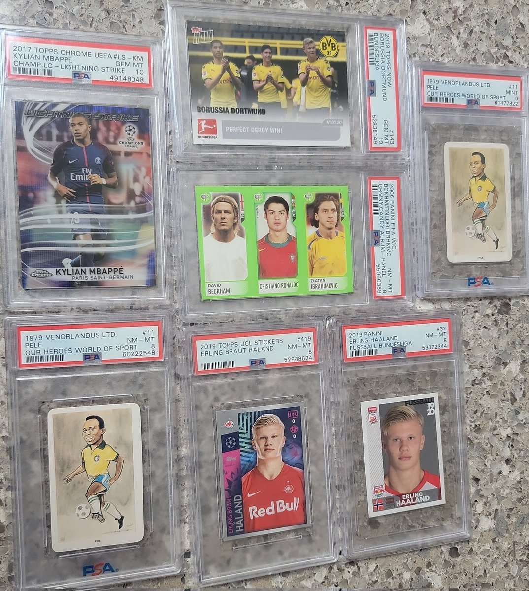 BBaddBreaks's tweet photo. #TSSS Tuesday Soccer Stack Sale tonight at 5PM.

Giveaway: 1979 Venorlandus Pele PSA 8

To be eligible,  You MUST:

1️⃣ Retweet this tweet!

2️⃣ Follow Me and my fellow #TSSS sellers - @GrizzlesCards @wmr18 @momolas

3️⃣ Meet the $10 stack minimum during my sale.

Sneak Preview: https://t.co/oInLiyjACu