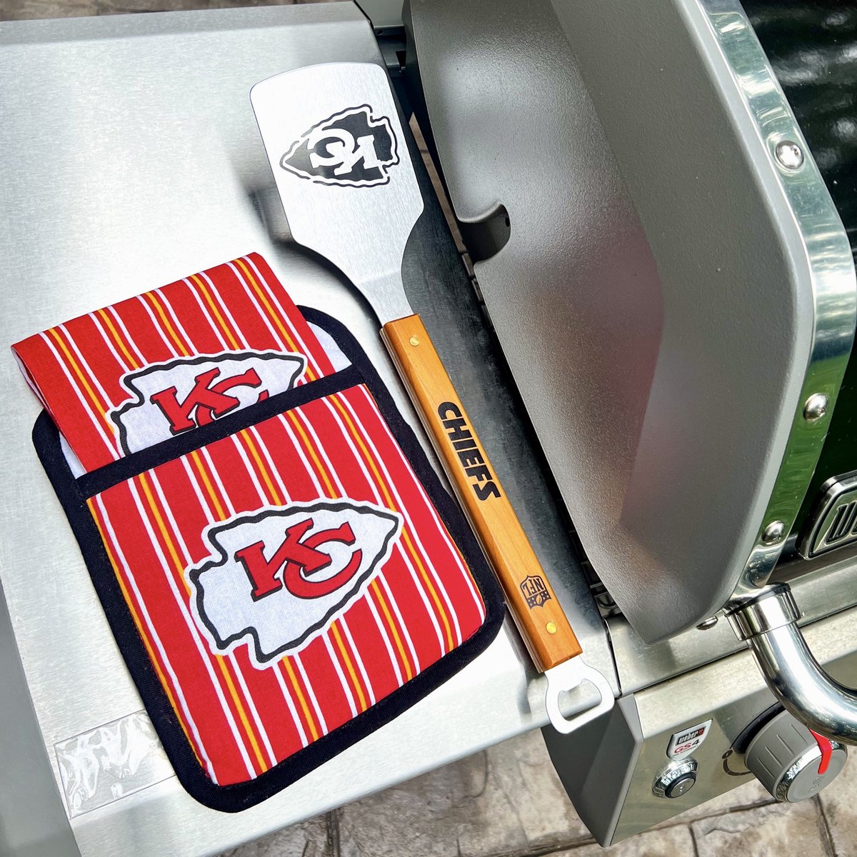 Rally House tweet media