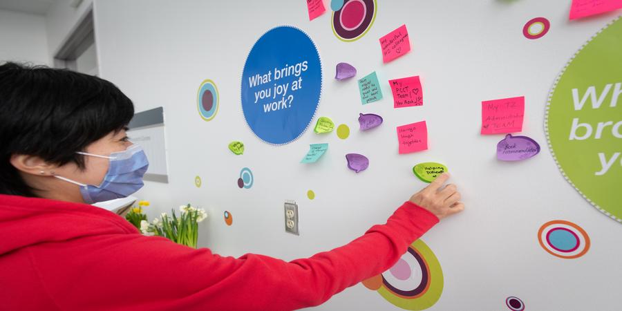 Sunnybrook's tweet photo. An engaging photo exhibit recently celebrated Moments of Joy from teams across Sunnybrook! Recognizing these moments can help enhance staff well-being. https://t.co/sqI9OTMCbq