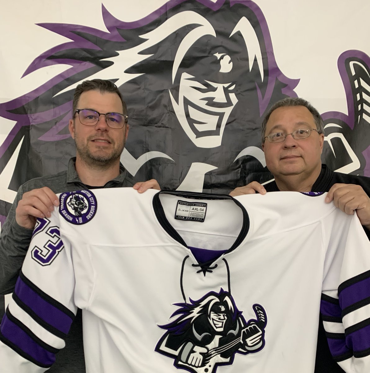 Motor City Rockers tweet media