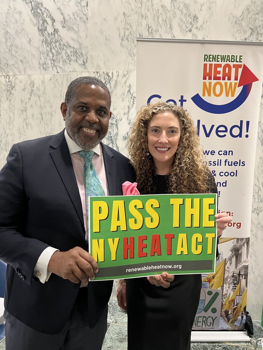 RenewablHeatNow's tweet photo. Excited to say the #NYHEAT Act passed the NYS Energy Committee today. Thank you ⁦@kevinparkernyc⁩!!! #RenewableHeatNow https://t.co/h2rTUUqK3h