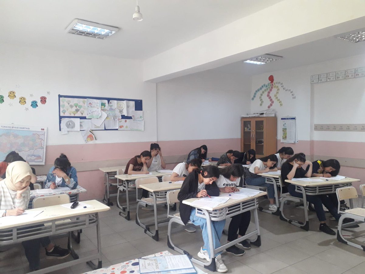 12.sınıflarımız ile Tyt denemeleri devam etmektedir. <a href="/mardinilmem/">Mardin İl Millî Eğitim Müdürlüğü</a> <a href="/SavurMem/">Savur İlçe Milli Eğitim Müdürlüğü</a> <a href="/Murat69_Demir/">Murat Demir</a> <a href="/abdurrahimdmr47/">Abdurrahim DEMİR</a>