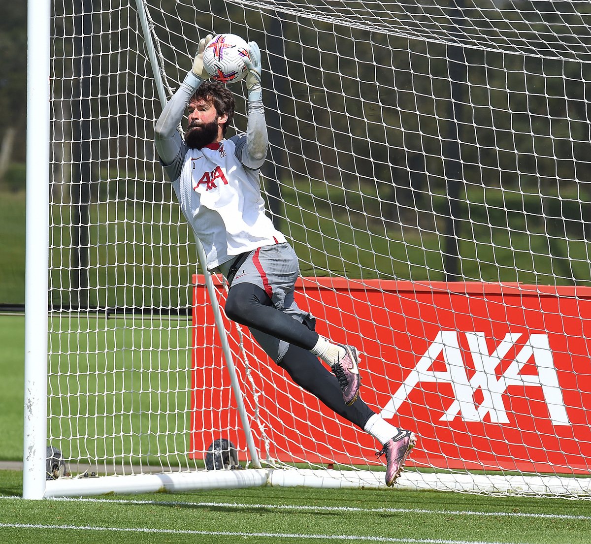 Liverpool FC Brasil tweet media