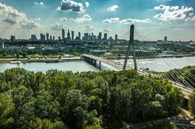 HubyMobilnosci's tweet photo. Multimodalne węzły przesiadkowe to program kapitałowy #ZielonejWizjiWarszawy uchwalonej w kwietniu przez radnych. Działanie T3 zakłada w latach 2023-2030 rozwój węzłów integrujących usługi multimobilności, mikromobilności i współdzielenia #HubyMobilności

https://t.co/KqGWgNrwUz https://t.co/7qwuyzWpH5