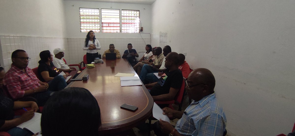 maxegonzalezp's tweet photo. #Martes23M / inicia reunión ordinaria del Partido Sucre-Zulia Nuestra voz en el Partido será la voz del más desprotegido, cambiar lo que tengamos que cambiar. ¡Sucre será Referencia en el Zulia! @NicolasMaduro https://t.co/PNzig5lxjP