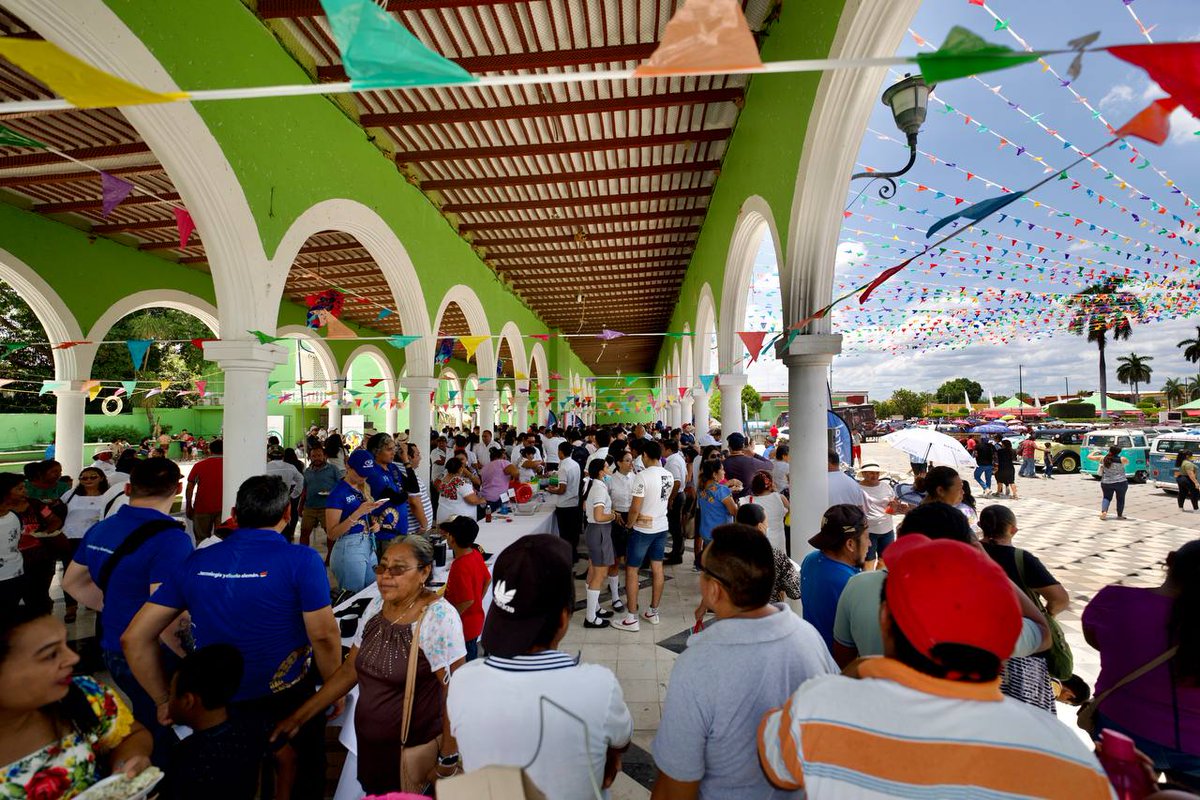 La parada en Hecelchakán durante la #SegundaEtapa del Rally Maya permitió a los pilotos sumergirse en la esencia de la  región, donde la cultura y la pasión por el automovilismo se fusionaron  en una experiencia inolvidable.