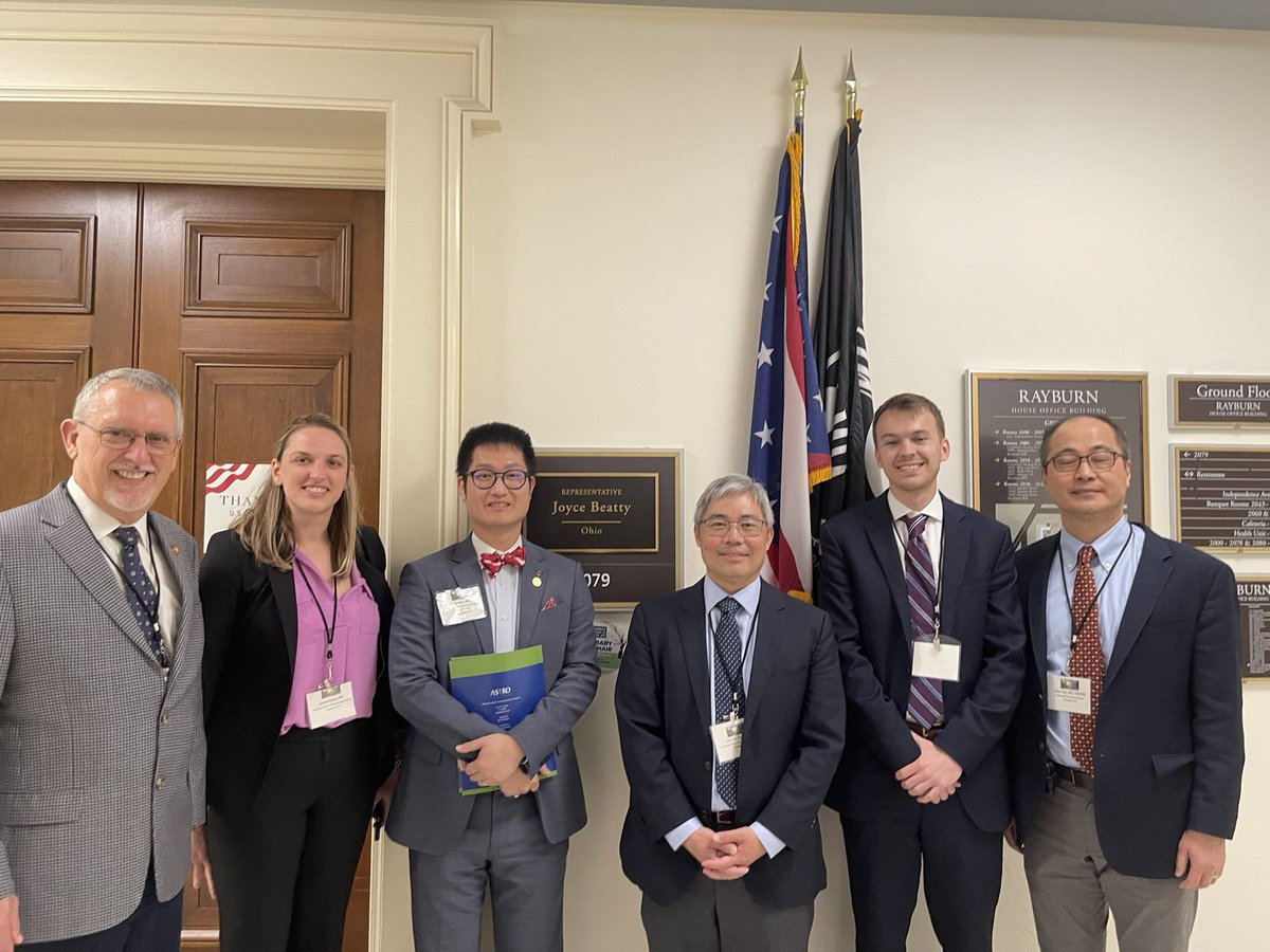 A_CT_SimMDJD's tweet image. Major thanks to Ashley Rodgers with @RepBeatty's office for meeting with us for @ASTRO_org #AdvocacyDay! We had a great conversation to #FixPriorAuth and are greatful for her support on #CancerSurvivorship #CancerAdvocacy!