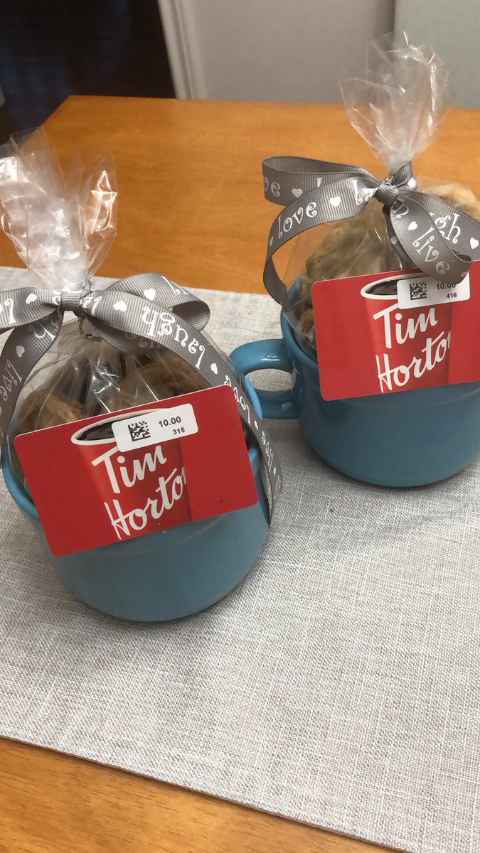 Belle_Shelle's tweet photo. Cookies for kids. #ChildrenFoundation https://t.co/2CB1Cj14IF