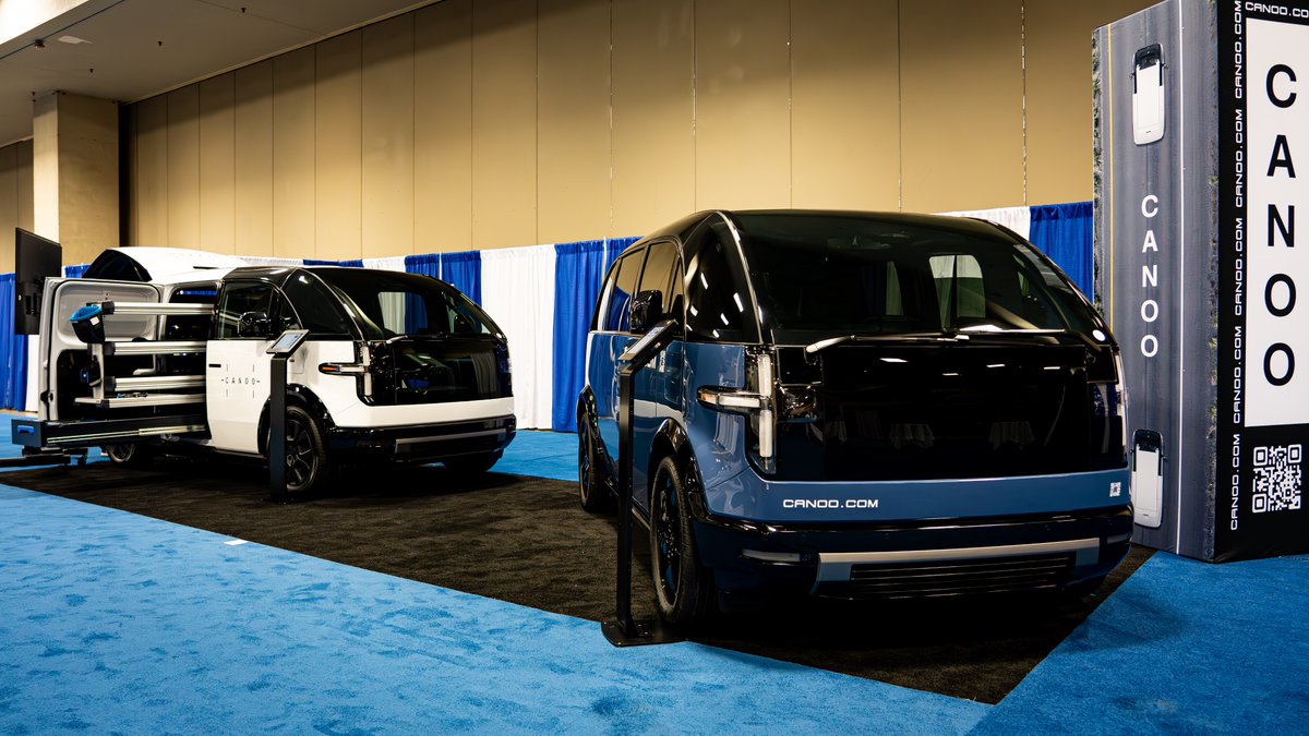 canoo's tweet photo. Attention fleet managers! #Canoo is at #GFX2023, the nation's largest public fleet conference!
May 22-25 | Dallas, TX - Hall C | Booth 123
See our LDV &amp; LV on-site! Join us to explore innovative EV solutions for public fleets. *Event registration required. #EV #PublicFleets https://t.co/VGvJZvYfFM