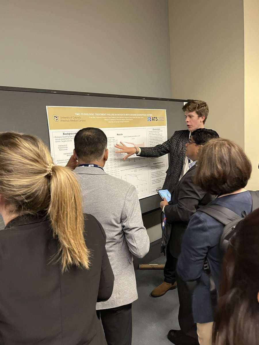 Dr. <a href="/EvanZehr/">Evan Zehr</a> teaching to a packed room on his biologics in asthma study! Strong work! #ATS2023