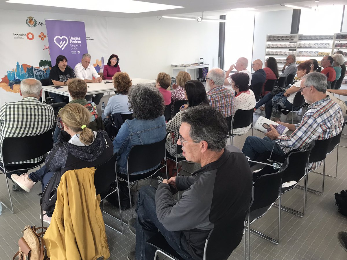 podem_vila's tweet photo. No deixeu que us dominen el cervell. Unides Podem Esquerra Unida Estem vius i vam governar per a canviar el sistema bipartidista.
El 28 M Vota Amb #ValentiaPerTransformar Vila-real i el País Valencià. Si es pot. ✊🏽❤️💛💜 https://t.co/NjuPxA53Ax