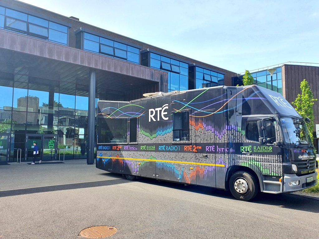 Live from Limerick

Catch Ryan Tubridy's show on RTE Radio 1 tomorrow morning from 9-10am, LIVE from the UL campus

Come along and give him a wave
#Limerick #StudyatUL