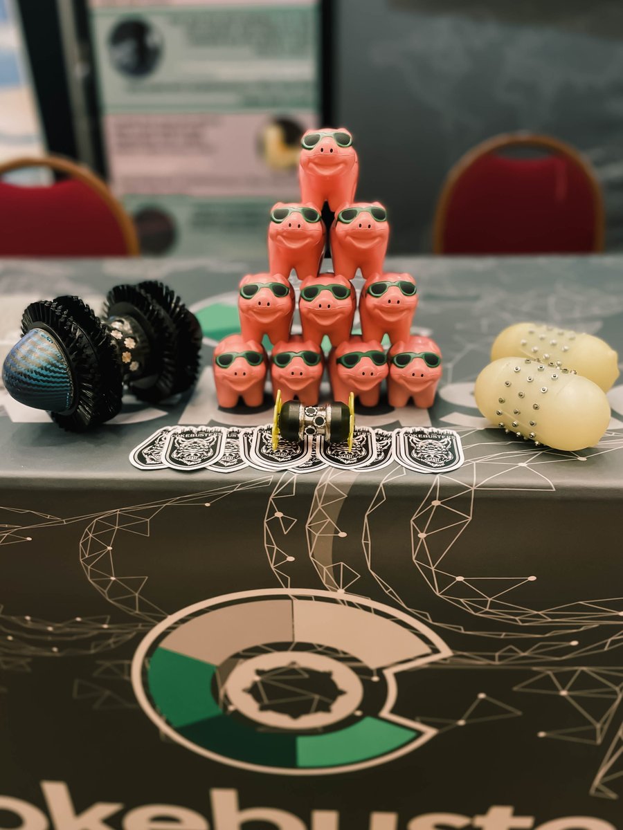 Cokebusters_USA's tweet image. We are PIGed up and ready for Nitrogen + Syngas conference day 1! Come by booth 77 to learn all about Cokebusters USA and how we are a leading innovator for cleaner energy. 
#justPIGit #mechanicaldecoking #technologydevelopement #Syngas2023 #conference