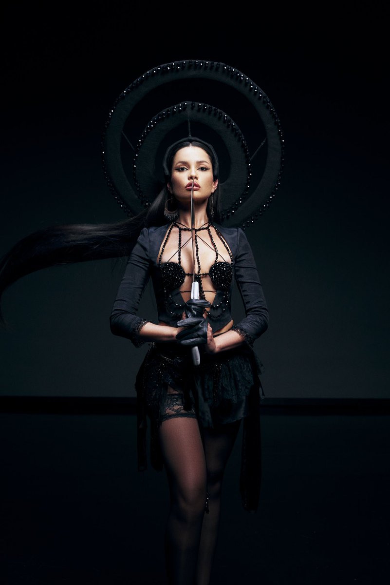 juliette's tweet image. “Se tu não bota fé 
No fim vai aplaudir…”
🗡️ #SaiDaFrente 25/05 - 26/05