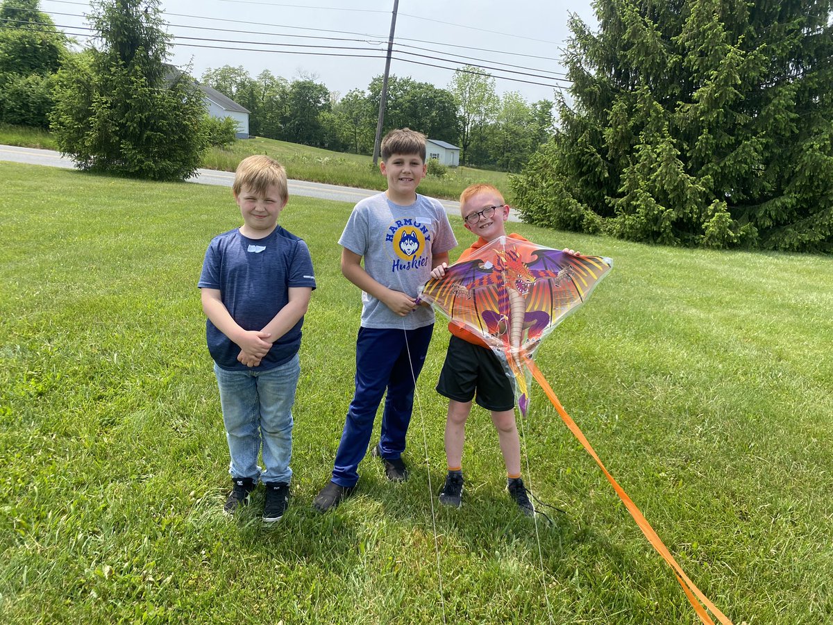 We always look forward to K Day of our ABC Countdown to Summer!! Kite day!! 🪁 <a href="/TroxellShannon/">Mrs. Troxell</a> <a href="/HTShuskies/">Harmony Township School</a>
