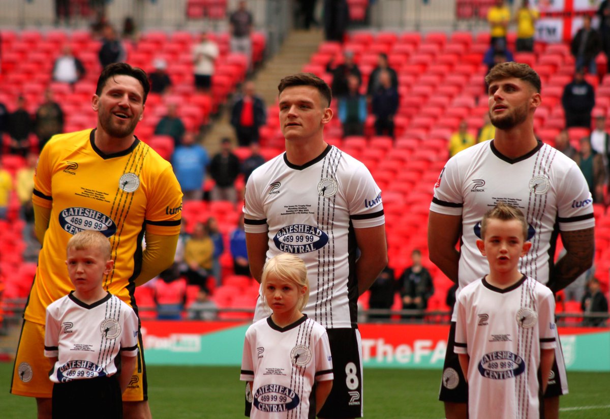 KentonR_'s tweet photo. Gutted we couldn’t end the season on a high but couldn’t be prouder to be a part of such a special club with great people! Support was immense 🖤🤍. Dream come true playing at Wembley, unbelievable experience and a memory that will last a lifetime. @GatesheadFC ❤️ https://t.co/1gLHzdhIiS