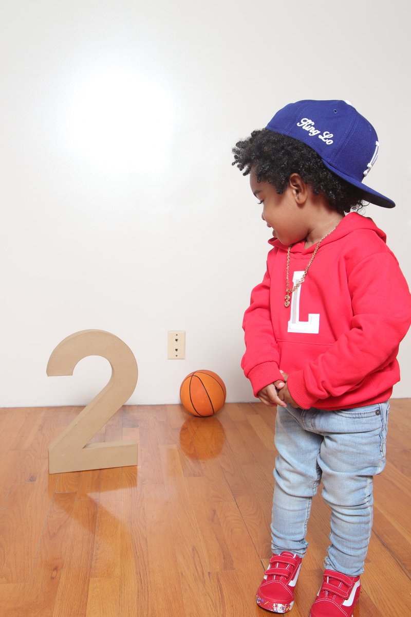 LjTheGOAT's tweet photo. Can’t believe my lil dude about to be 2 already time really flying 💙🙌🏾 
#KingLo🤴🏾👑 https://t.co/uWH6sZtv5R