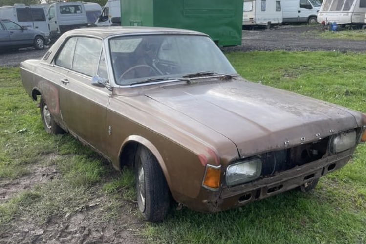 I feel I need to bring this crusty AF Ford 20M to the attention of the #weirdcartwitter community. A mere £1250 👀 #FordTaunus #ClassicFord

gumtree.com/p/cars-vans-mo…?