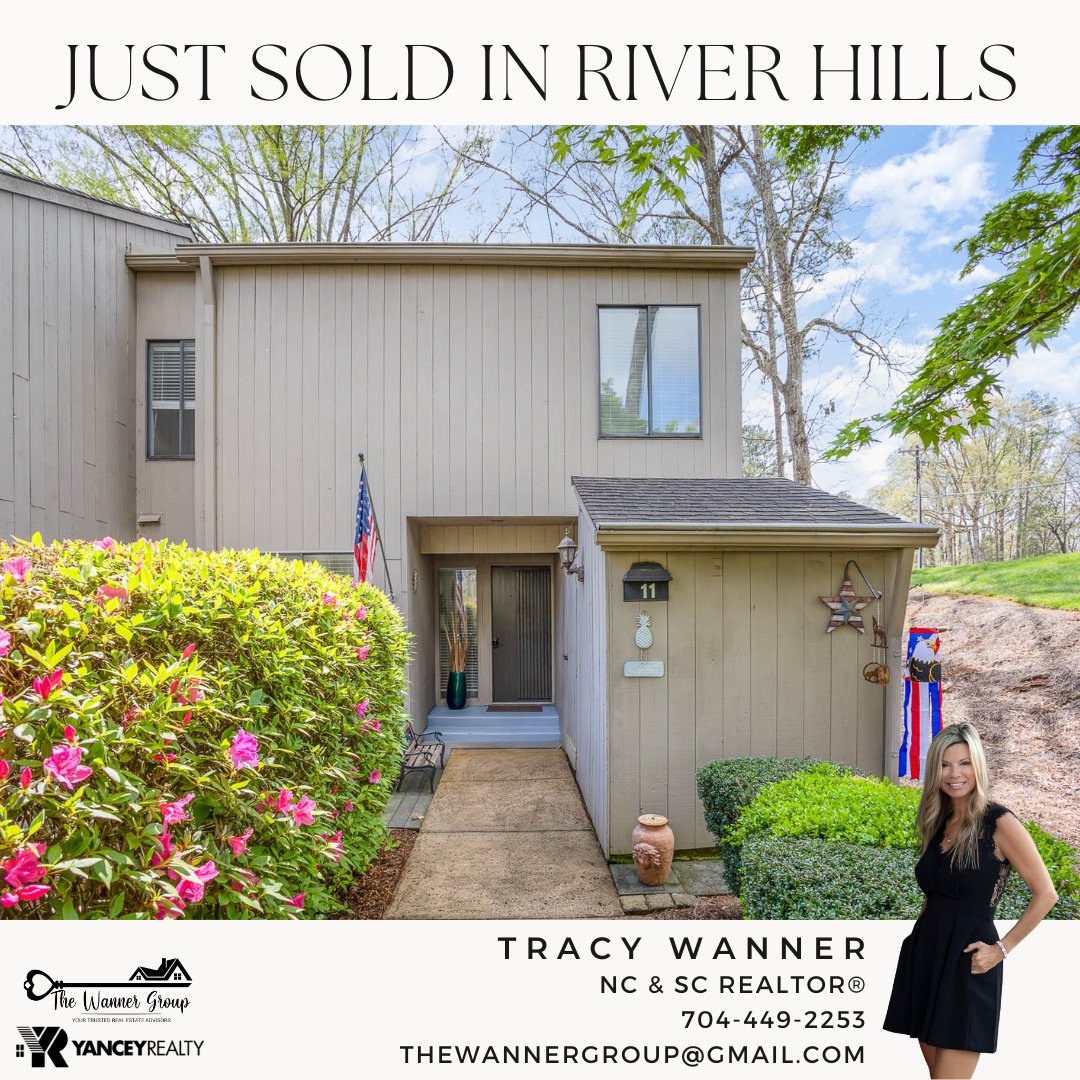 #Congratulations to Tracy & her sellers for a successful sale on this #endunit condo in desirable River Hills today!

#sold #justsold #closed #closingday #congrats #ncrealtor #screaltor #yanceyrealty #listingagent #wanttomove #thewannergroup #happysellers