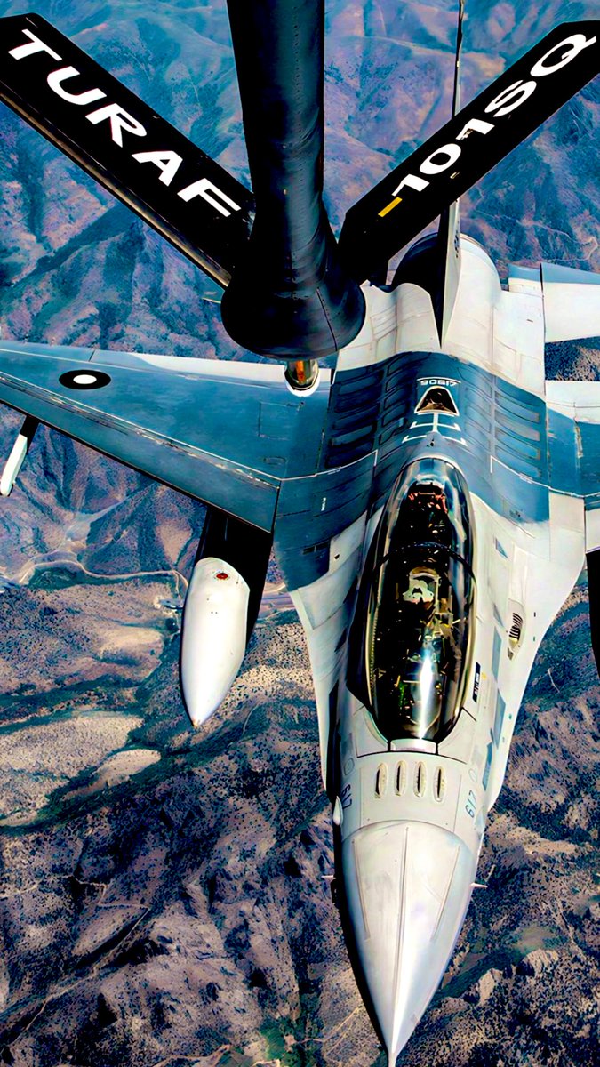 Pakistan Hava Kuvvetleri 11.Filo bağlısı
F-16B Block 20 MLU 
Türk Hava Kuvvetleri 101. Asena Filodan Yakıt İkmalinde. 
TAI tarafından modernize edilip PAF’a teslim edilmiştir.