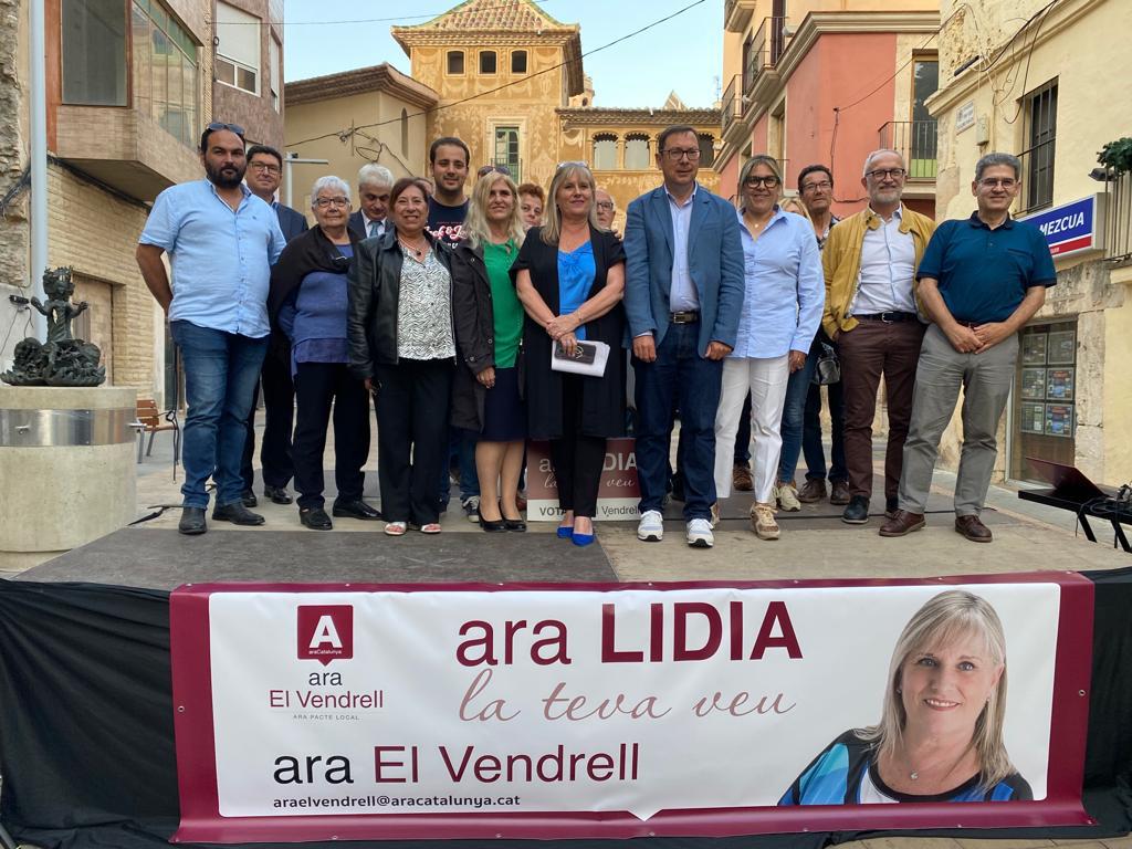 Aquest vespre acte de campanya <a href="/AraElVendrell/">Ara El Vendrell Pacte Local</a> <a href="/AraPacteLocal/">Ara Pacte Local</a> <a href="/convergents_cnv/">Convergents</a> <a href="/Pdemocratacat/">PDeCAT - Espai CiU</a>  amb Lídia Rodríguez, cap de llista. Moltes gràcies a tots per l'assistència