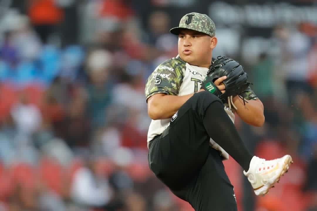 Luis Marquez (@zurdo_marquez29) on Twitter photo 