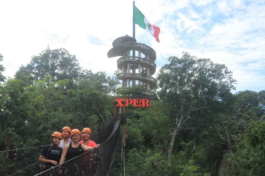 MARILOLA71's tweet photo. X-Plor, X-Caret son parques preciosos, hicimos un tour muy extremo de 8 tirolesas y fue genial, cuándo volveremos a viajar ✈️? https://t.co/0UfdTtgpTS